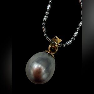 Lustrous authentic Pearl Pendant with gold tone bale .925 Necklace
